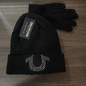 True Religion Rhinestone Hat and Gloves Set